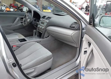 2008 Toyota Camry Le из США, поврежденный, VIN 4T4BE46K88R015412